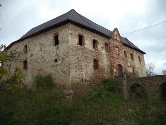 hrad Prostiboř